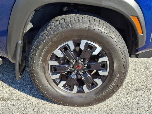 Used 2023 Nissan Frontier PRO-4X w/ Pro Convenience Package image 8