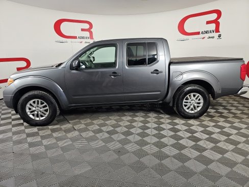 Used 2017 Nissan Frontier SV image 4