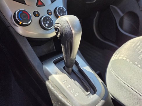 Used 2015 Chevrolet Sonic LS image 22