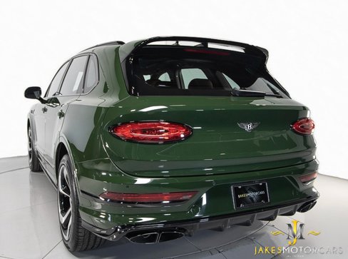 Used 2022 Bentley Bentayga image 8