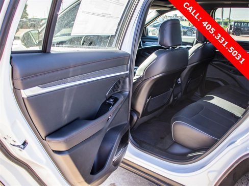 New 2025 Jeep Wagoneer Limited image 28