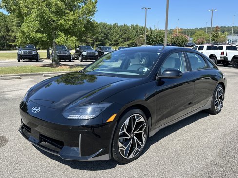 Used 2023 Hyundai Ioniq 6 SEL image 3