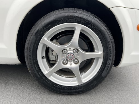Used 2004 Toyota MR2 image 17