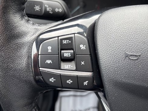 Used 2021 Ford Escape SEL image 19