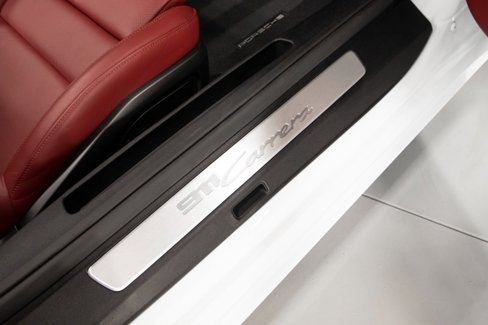 Used 2024 Porsche 911 Carrera image 41
