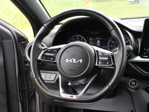 Used 2022 Kia Forte GT-Line w/ GT-Line Premium Package image 20