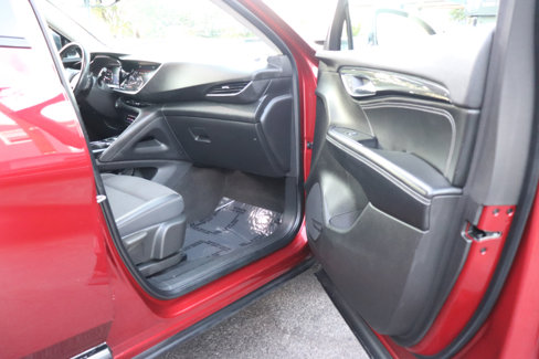 Used 2023 Buick Envision Preferred image 14