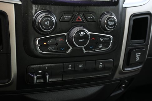 Used 2017 RAM 3500 SLT w/ Luxury Group image 23