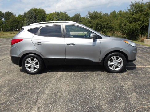 Used 2013 Hyundai Tucson GLS image 2