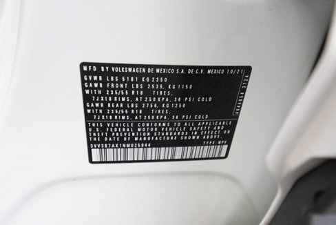 Used 2022 Volkswagen Tiguan SE image 53