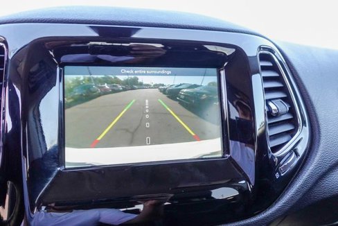 Used 2019 Jeep Compass Altitude image 18