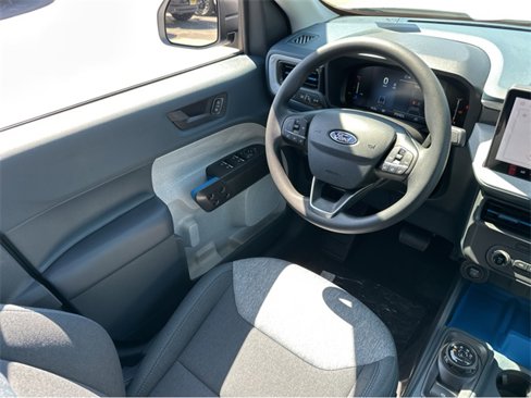 New 2025 Ford Maverick XLT image 13