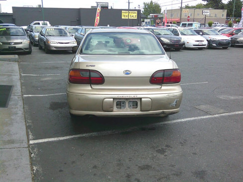 Used 2004 Chevrolet Malibu Classic image 9
