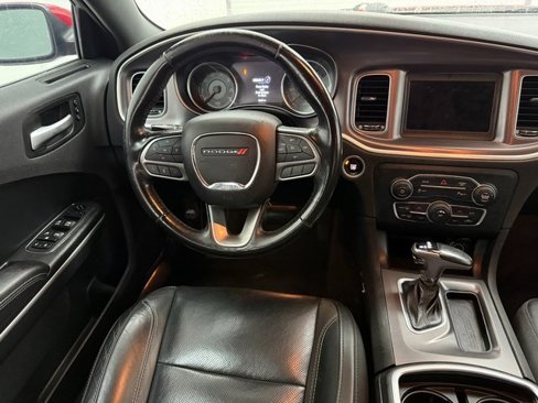 Used 2020 Dodge Charger SXT w/ Leather Interior Group image 32