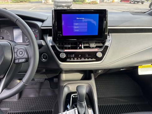 New 2025 Toyota Corolla SE image 17