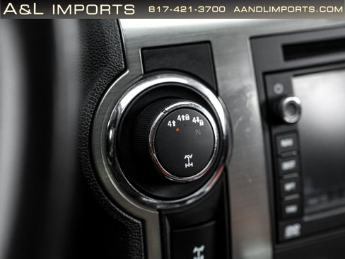 Used 2009 HUMMER H2 Luxury image 16