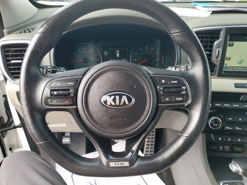 Used 2017 Kia Sportage SX image 23