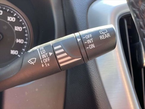 Used 2020 GMC Terrain SLT image 23