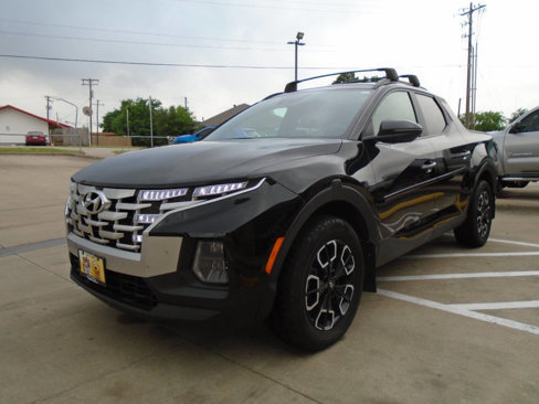 Used 2022 Hyundai Santa Cruz SEL Premium image 3