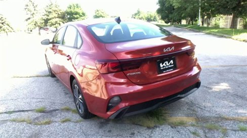 Certified 2023 Kia Forte LXS image 9