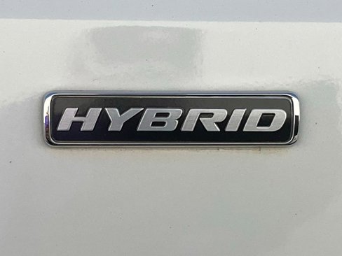 Certified 2022 Ford Escape SE w/ SE Sport Appearance Package image 23