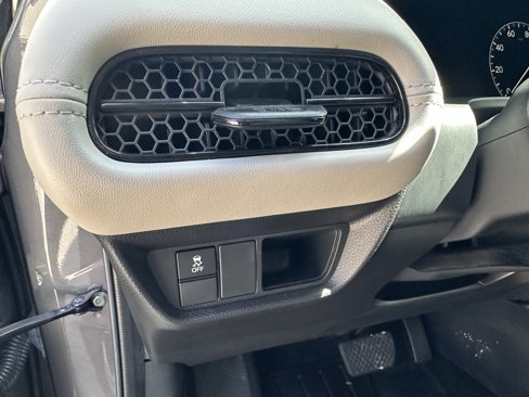 Used 2024 Honda HR-V LX image 15
