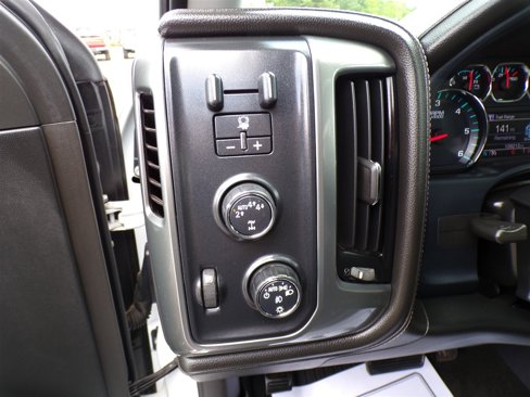 Used 2018 Chevrolet Silverado 1500 LTZ w/ Texas Edition image 30