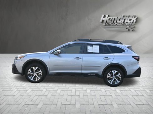Used 2022 Subaru Outback Limited image 6