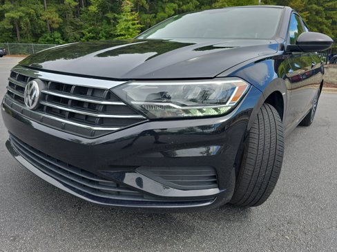 Used 2021 Volkswagen Jetta SE w/ SE Cold Weather Package image 31