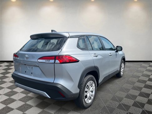 Used 2025 Toyota Corolla Cross L image 3