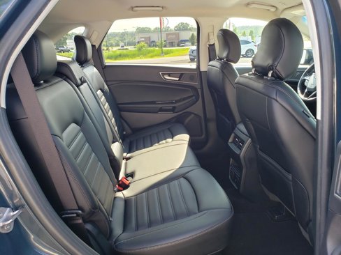 Certified 2019 Ford Edge SEL w/ Equipment Group 201A image 19