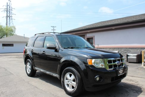 Used 2011 Ford Escape XLT w/ 201A Rapid Spec Order Code image 1