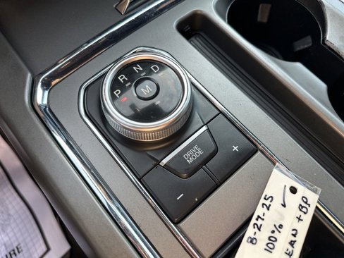 Used 2021 Ford Expedition XLT image 30