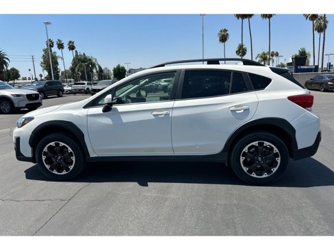 Used 2022 Subaru Crosstrek 2.0i Premium image 3