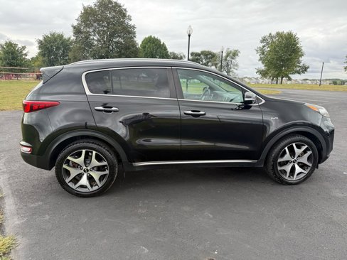 Used 2017 Kia Sportage SX image 4