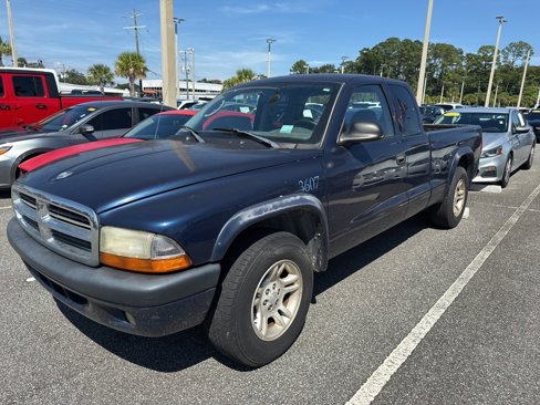 Used 2004 Dodge Dakota Sport w/ PWR Convenience Group image 2