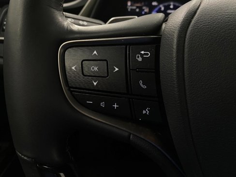 Used 2019 Lexus ES 350 image 16