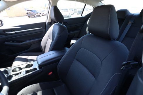 Used 2023 Nissan Altima 2.5 SV image 15