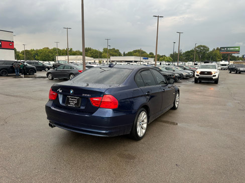 Used 2011 BMW 328i Sedan image 3