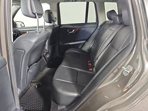 Used 2013 Mercedes-Benz GLK 350 4MATIC image 12