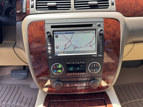 Used 2013 Chevrolet Tahoe LTZ image 5