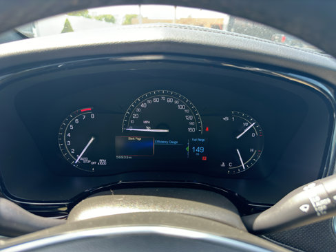 Used 2018 Cadillac XT5 Luxury w/ Driver Awareness Package image 18