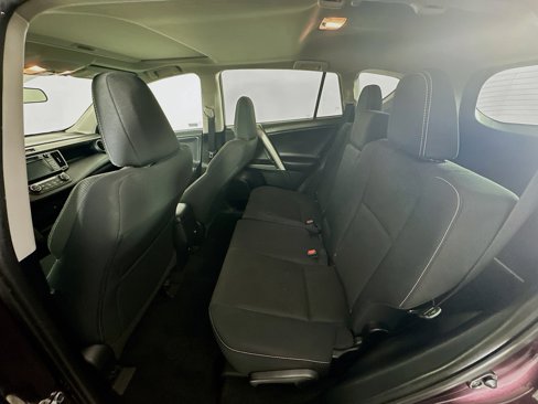 Used 2017 Toyota RAV4 XLE image 26