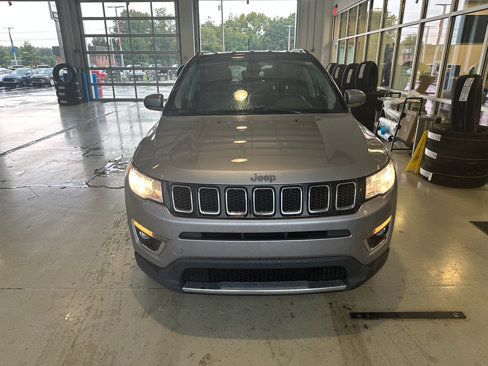 Used 2020 Jeep Compass Limited image 5