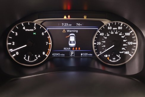 Used 2024 Nissan Altima 2.5 SV image 4
