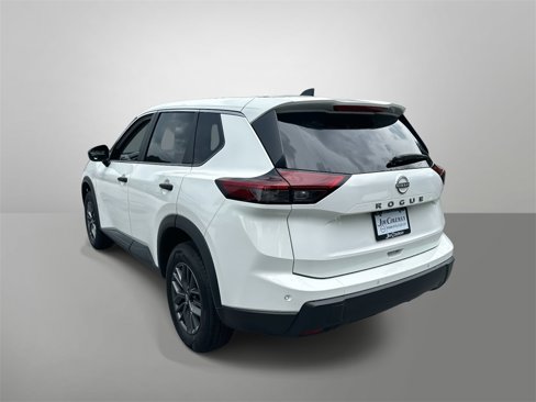 Certified 2024 Nissan Rogue S image 27