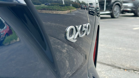 Certified 2019 INFINITI QX50 Luxe w/ Navigation Package image 10