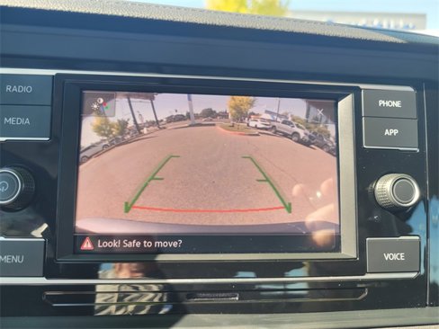 Used 2024 Volkswagen Jetta SE image 21