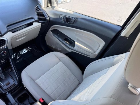 Used 2020 Ford EcoSport S image 12