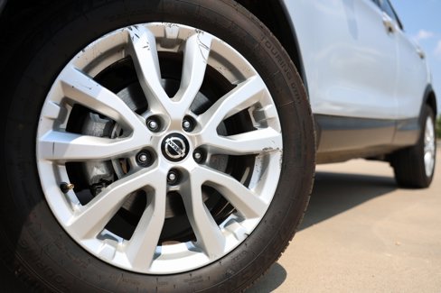 Used 2020 Nissan Rogue Sport SV w/ Technology Package image 12